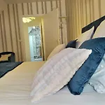 Bed and breakfast D'hôtes De Verdigné Piscine Chauffée Parking Wifi 3*