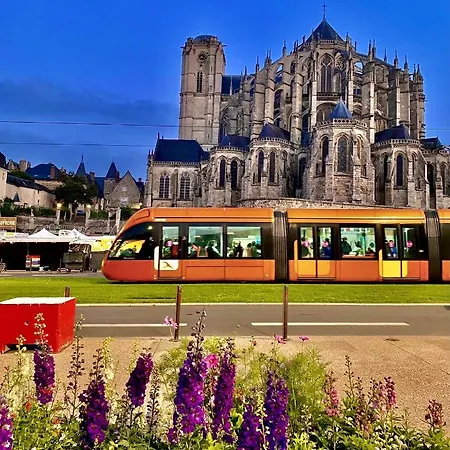 D'hotes De Verdigne Piscine Chauffee Parking Wifi ベッド・アンド・ブレックファスト 3*