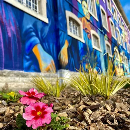 D'hotes De Verdigne Piscine Chauffee Parking Wifi ベッド・アンド・ブレックファスト