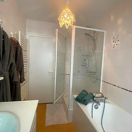 Couette-café D'hôtes De Verdigné Piscine Chauffée Parking Wifi 3*