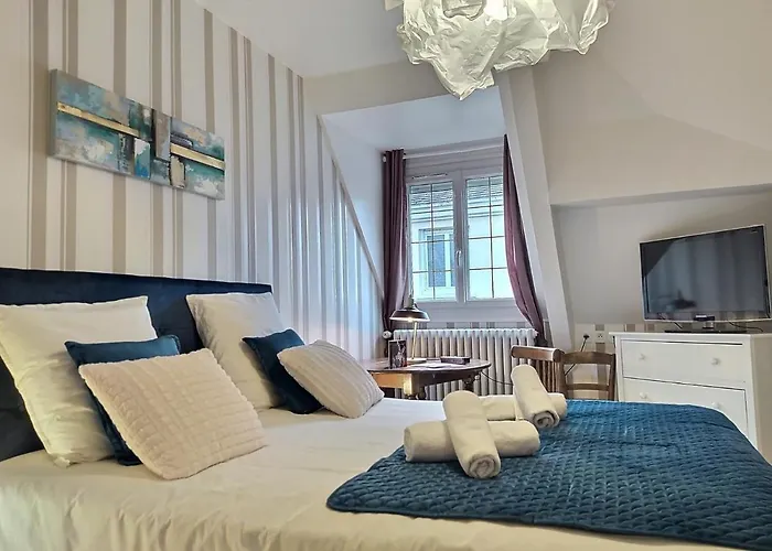 D'hôtes De Verdigné Piscine Chauffée Parking Wifi Bed & Breakfast Le Mans