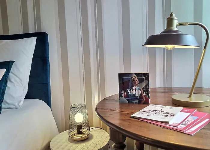 D'hôtes De Verdigné Piscine Chauffée Parking Wifi Le Mans