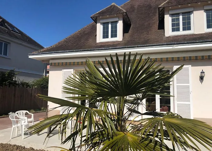 Bed & Breakfast D'hotes De Verdigne Piscine Chauffee Parking Wifi Le Mans