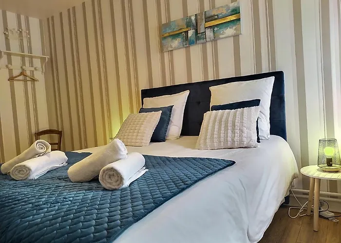 D'hôtes De Verdigné Piscine Chauffée Parking Wifi Bed & Breakfast Le Mans