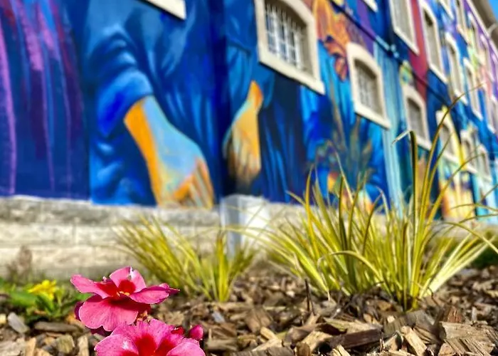 D'hôtes De Verdigné Piscine Chauffée Parking Wifi Bed & Breakfast