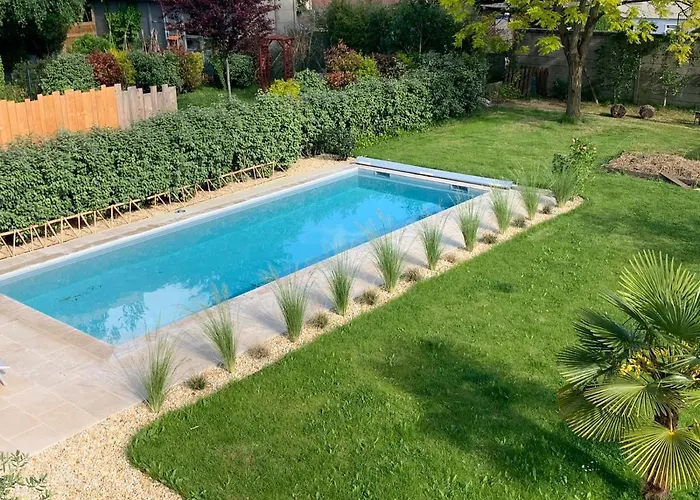 Bed & Breakfast D'hôtes De Verdigné Piscine Chauffée Parking Wifi