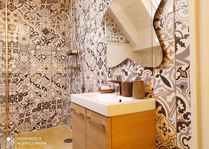 D'hôtes De Verdigné Piscine Chauffée Parking Wifi Bed & Breakfast Le Mans